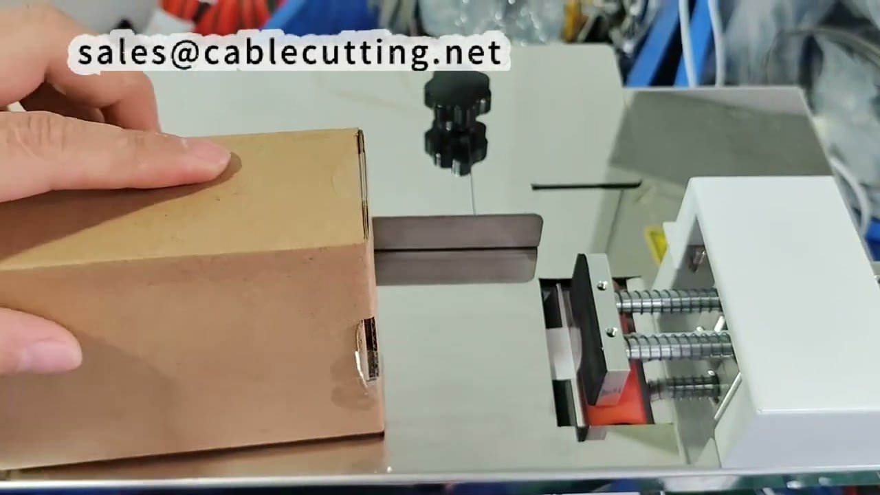Right Angle Labeling Machine for Box Seal Labels | Automated Packaging System