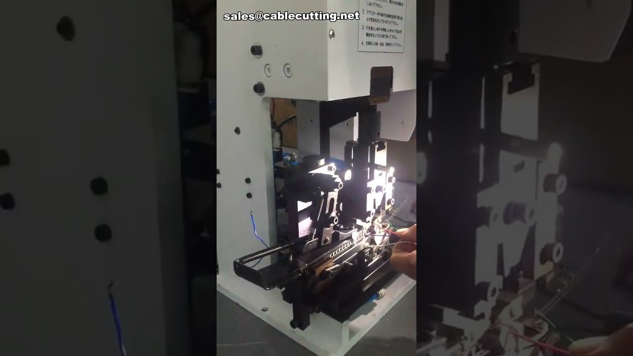 Wire Cutting Stripping Crimping Striper Crimper Machine, Stripping Machine, Crimping Machine, Stripper