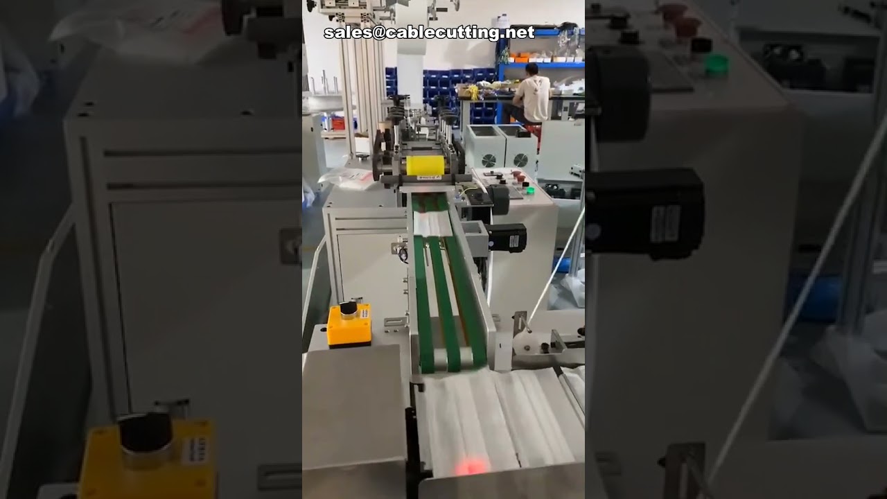 Fully Automatic One-Drag-Two Disposable Flat Face Mask Making Machine Production Line