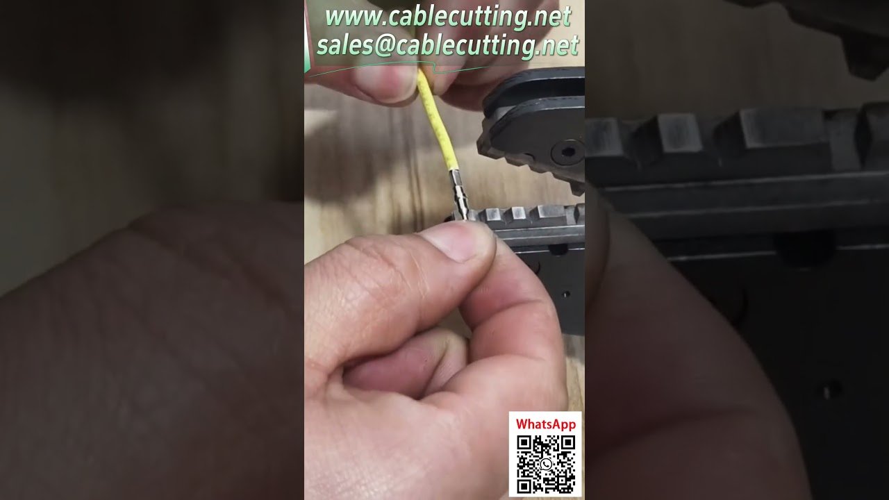 Aviation Plug Square Connector Assembly Demonstration
