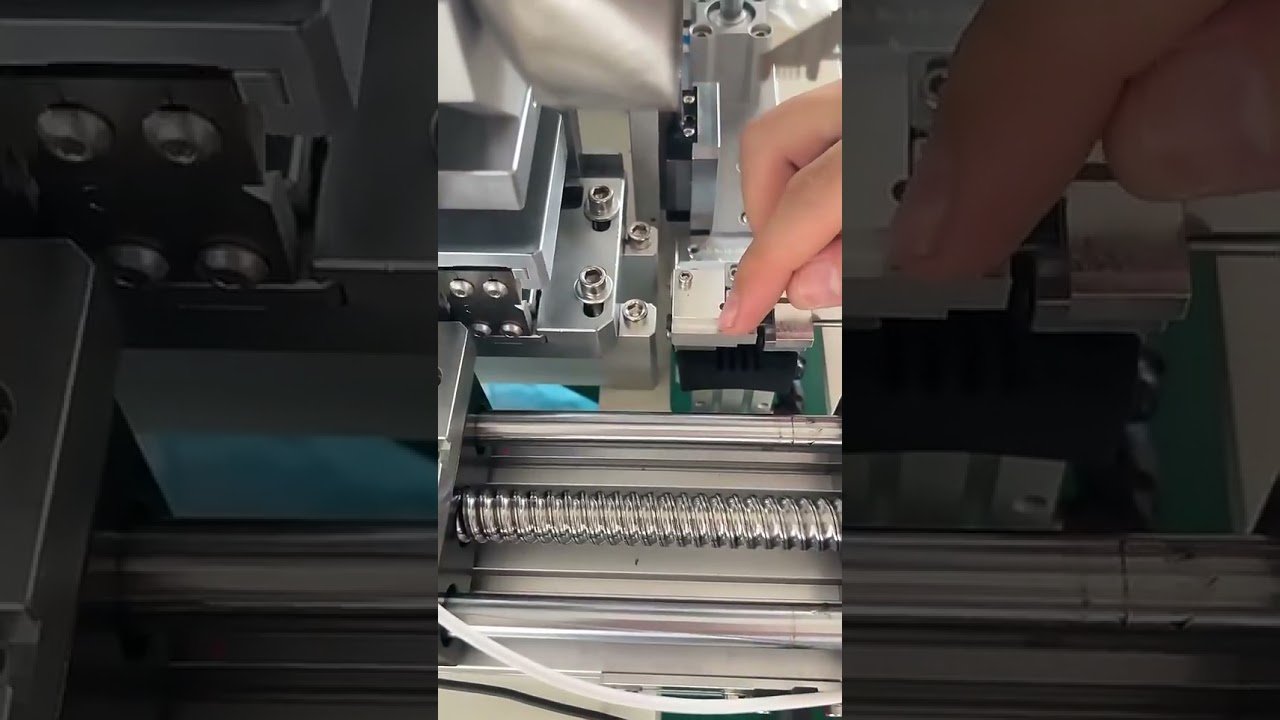 Semi-Automatic USB Data Cable Tiny Soldering Machine for Connectors USB-A and Micro-USB