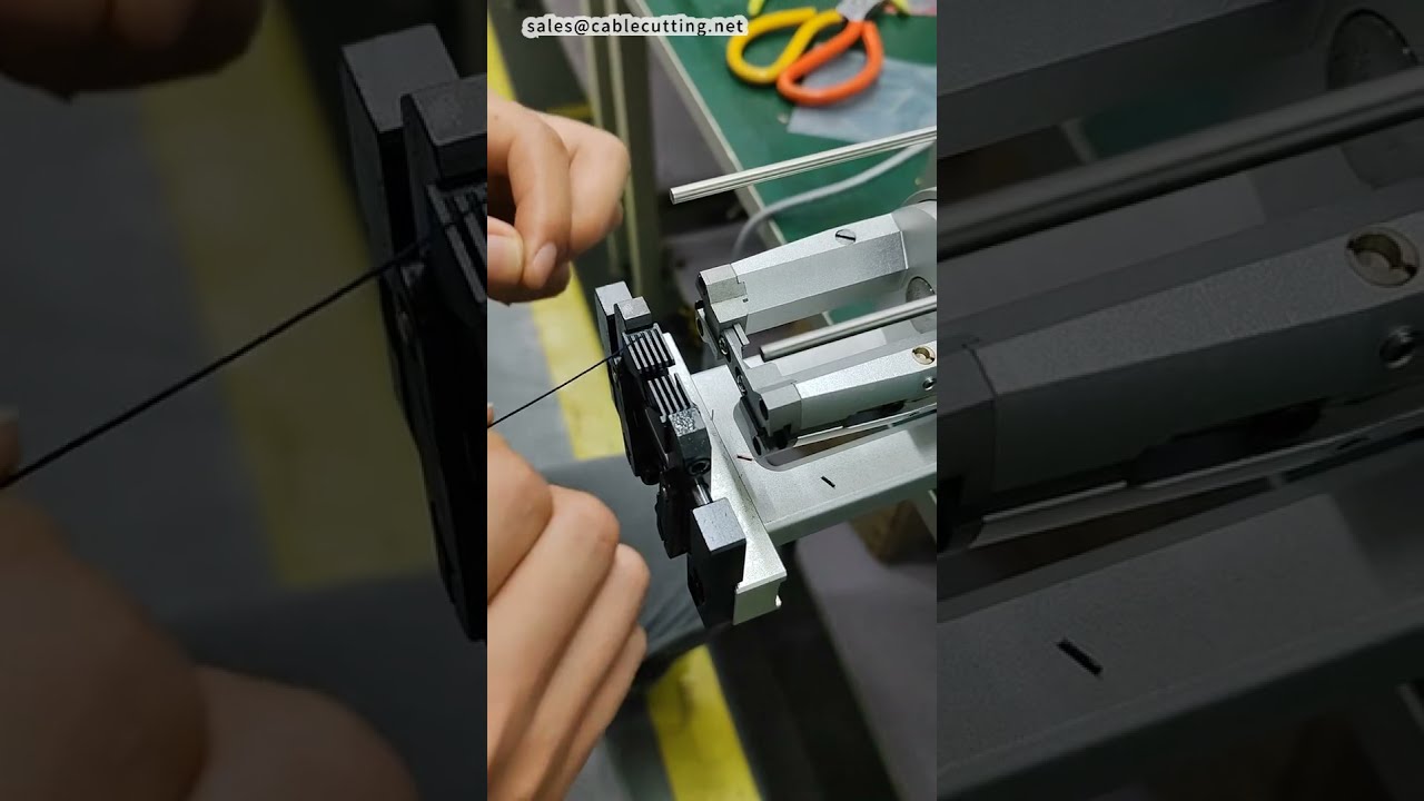 Coaxial Cable Stripping Machine for Fine Wire, 3-Layer Demo