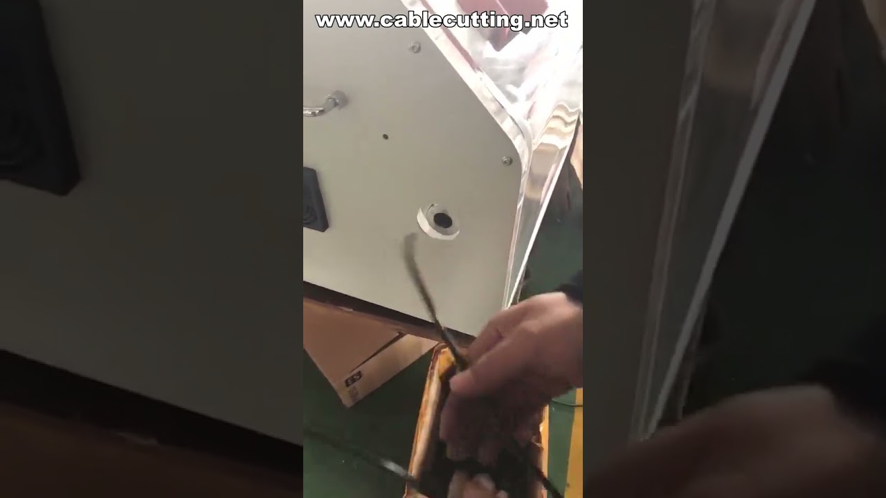 Automatic Teflon Tube & Bellow Pipe Cutting Machine