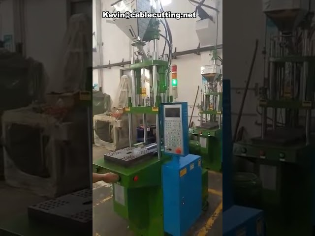 15-Ton Small Plastic Injection Molding Machine for Industrial Automation