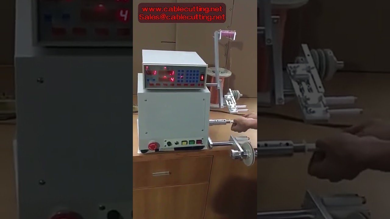 CNC-810-820 Computer Controlled Electric Automatic Coil Winding Machine 750W 400W for 0.03-1.2mm Wire