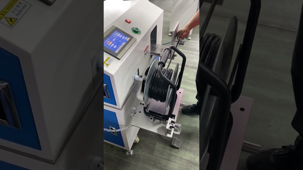 Floor-Standing Mobile Handheld Cable Traversing Spooling Machine