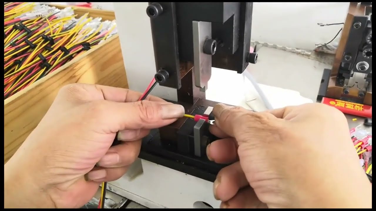 Loose Tubular Insulated Type-O or Type-Y Terminal Crimp Crimping Machine Mould for Wire Harness