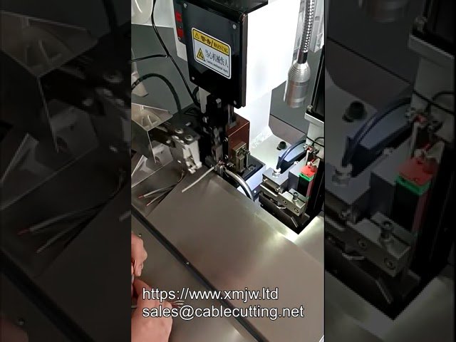 WPM-6800-x High-Speed Semi-Automatic Multi-Core Sheathed Wire Stripping and Terminal Crimping Machine