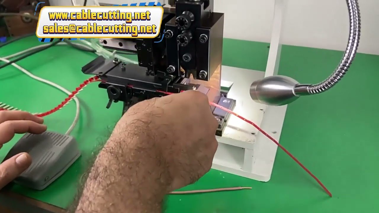 OTP Terminal Applicator Mould with Blade for Insulated Terminal Wire Connection